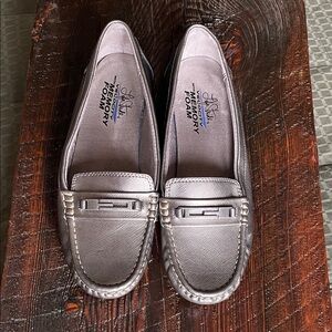 Life Stride Velocity Metallic Loafers with Memory Foam
